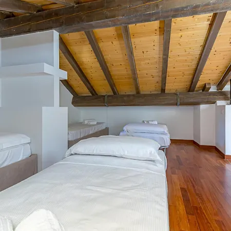 Apartamento Hermes At Duomo Como